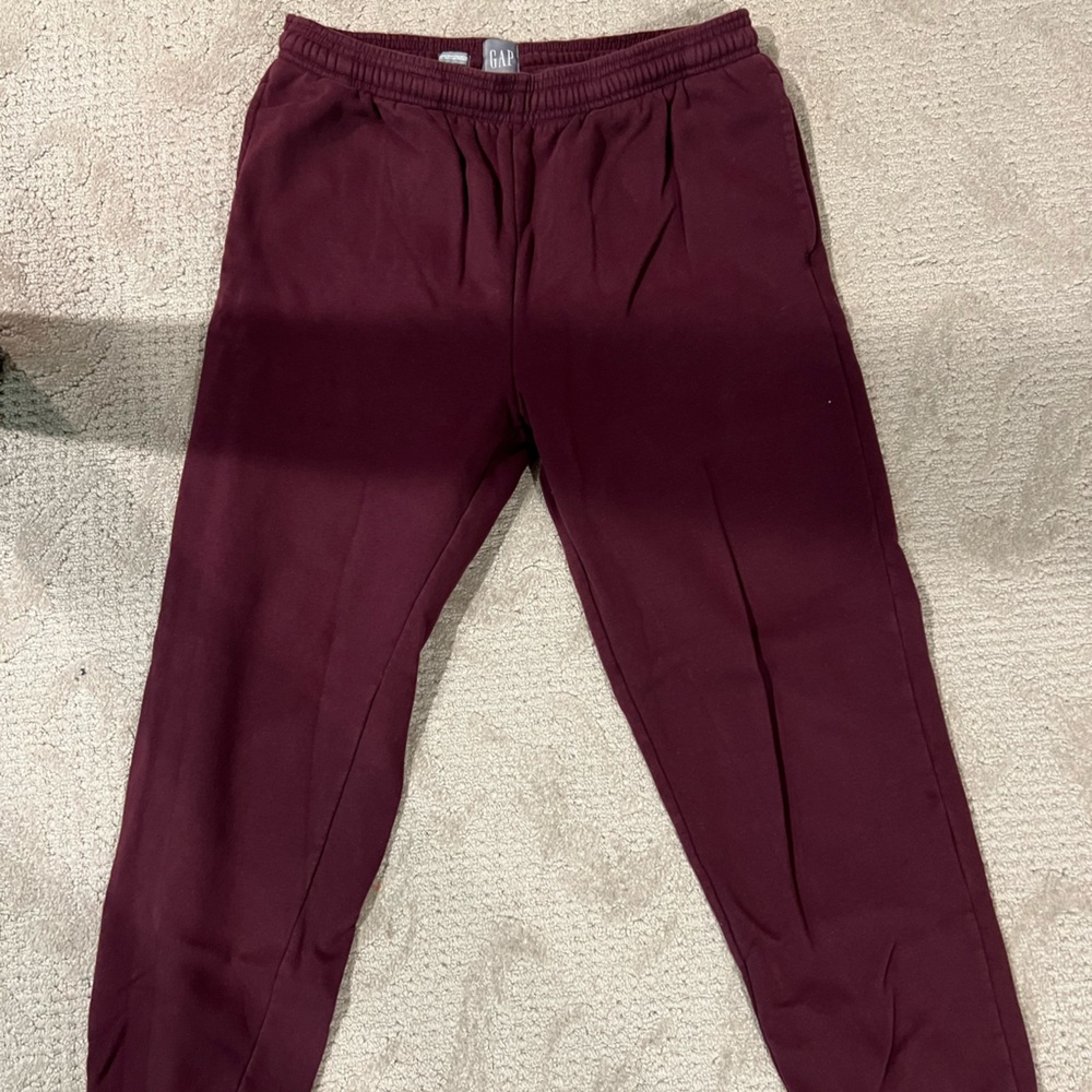 Gap Sweats
